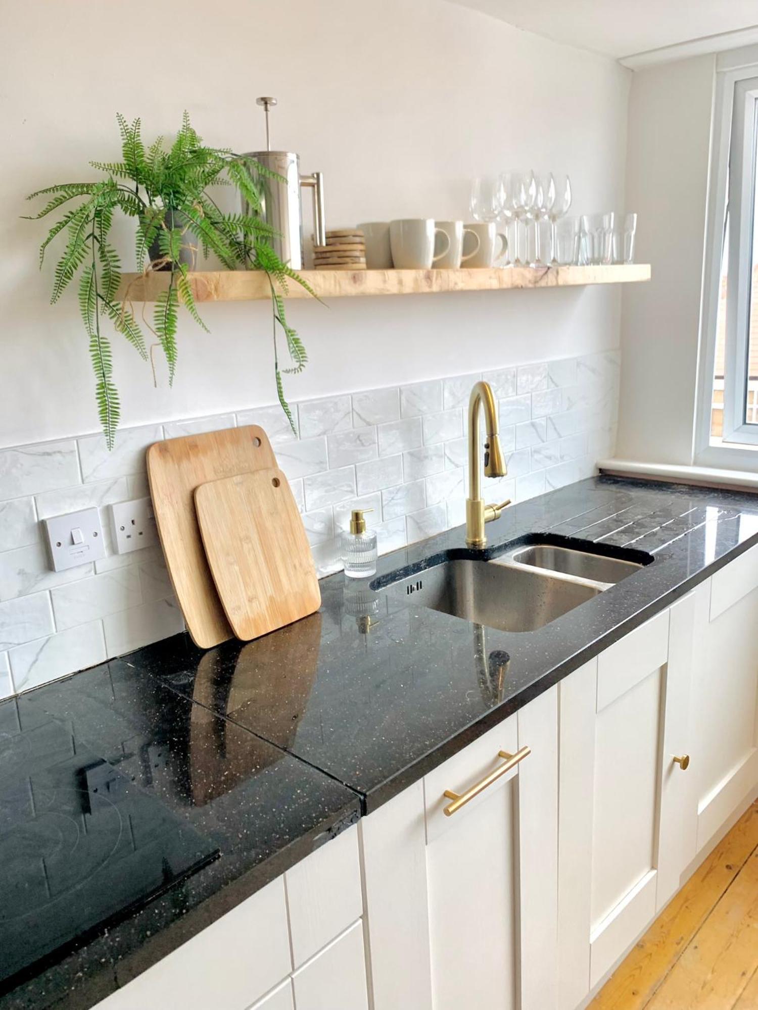 Escape To Lytham St Annes Apartment Bagian luar foto