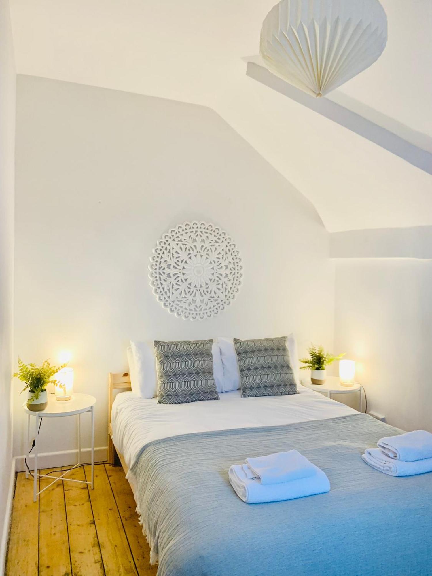 Escape To Lytham St Annes Apartment Bagian luar foto